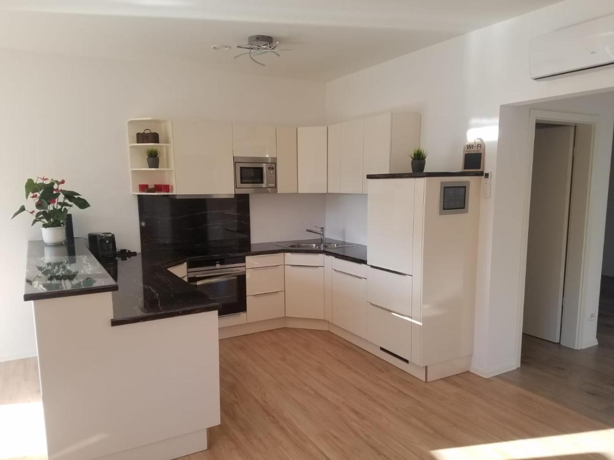 Ferienhaus Zum Imker فيلتين المظهر الخارجي الصورة
